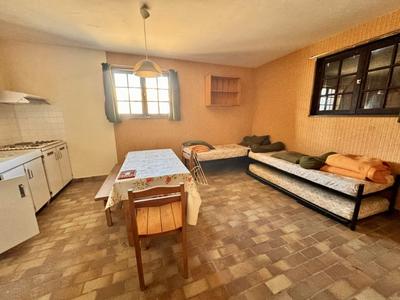 Châlet - 453 m² - 14 pièces