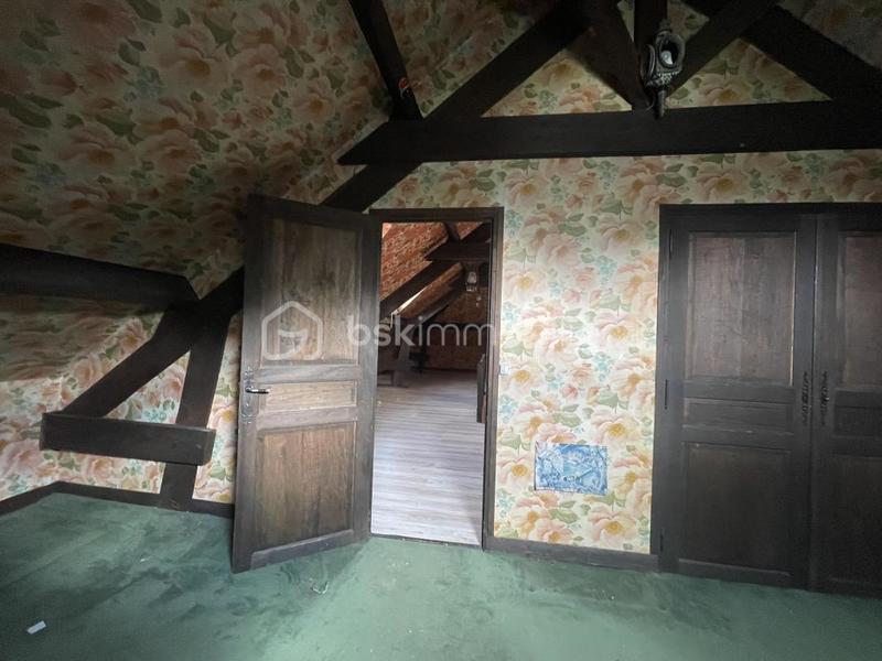 Maison traditionnelle - 169 m² - 7 pièces