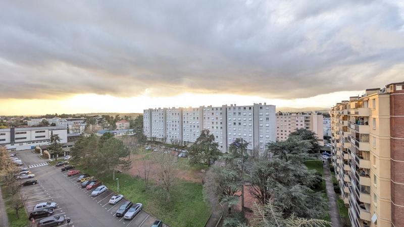 Appartement - 68 m² - 5 pièces