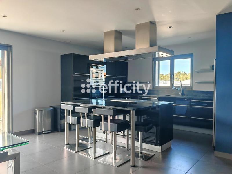 Villa - 147 m² - 4 pièces