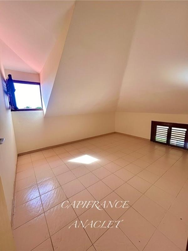 Maison - 135 m² - 7 pièces