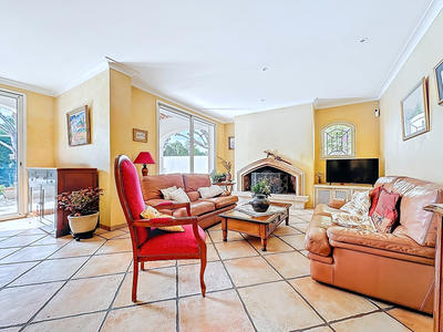 Maison - 147 m² - 4 pièces