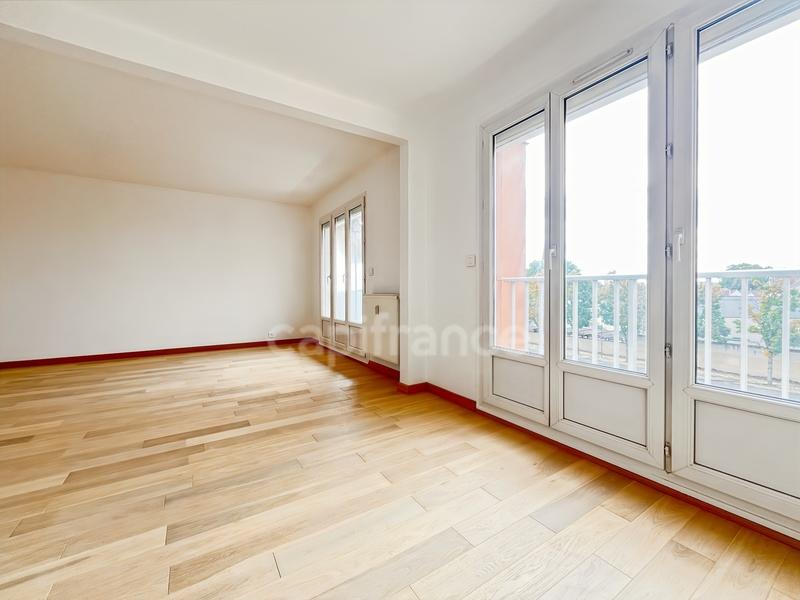 Appartement - 79 m² - 4 pièces