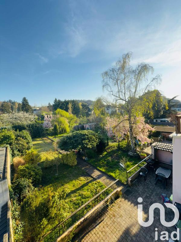 Appartement - 95 m² - 6 pièces