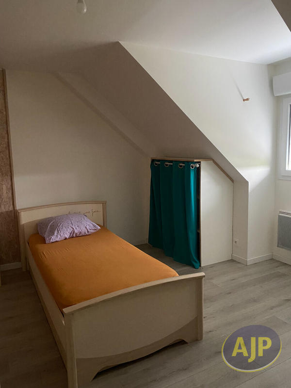 Appartement - 79 m² - 4 pièces