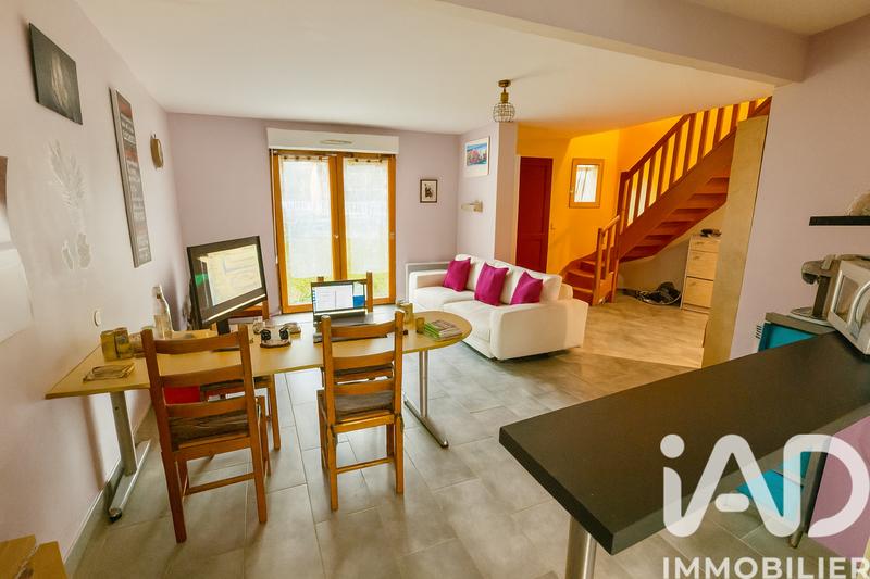 Maison - 95 m² - 6 pièces