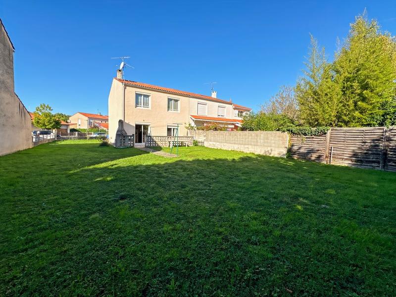 Maison - 81 m² - 4 pièces