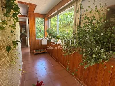 Maison - 141 m² - 5 pièces