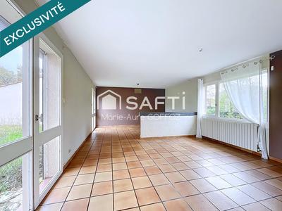 Maison - 91 m² - 4 pièces