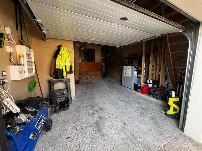 Maison - 168 m² - 3 pièces