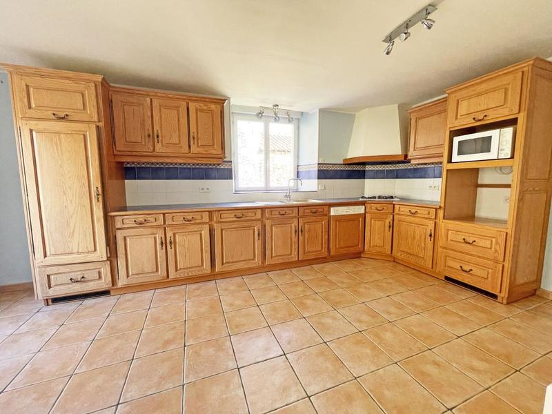 Maison - 205 m² - 4 pièces