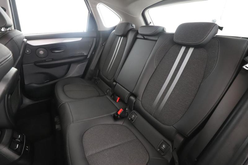 Bmw Serie 2 Active Tourer 216d Lounge Dkg7 116 ch