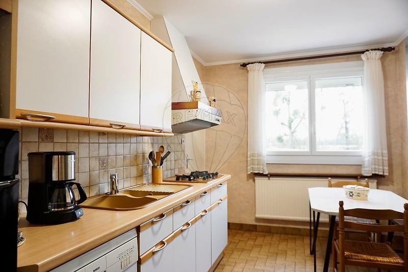 Maison - 95 m² - 4 pièces