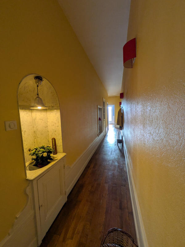 Appartement - 188 m² - 5 pièces