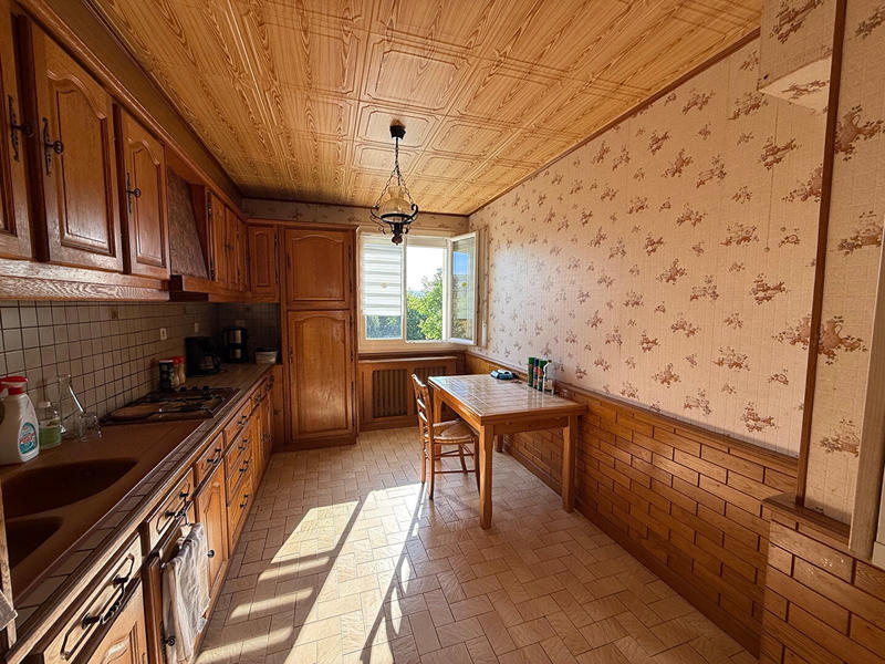 Maison - 90 m² - 4 pièces