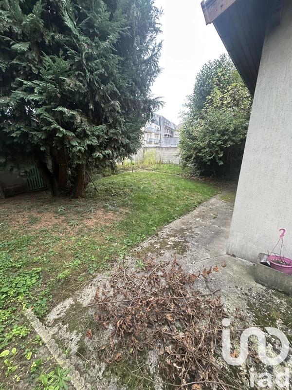 Maison - 130 m² - 8 pièces