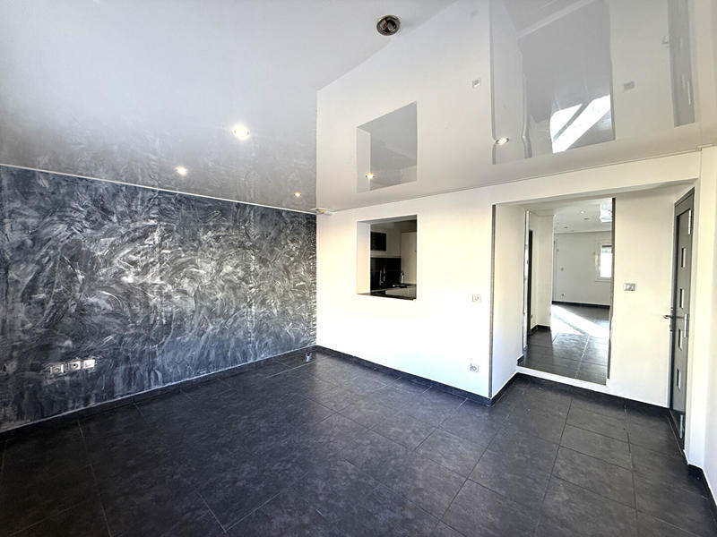 Maison - 98 m² - 4 pièces