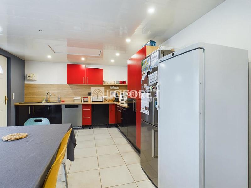 Pavillon - 98 m² - 5 pièces