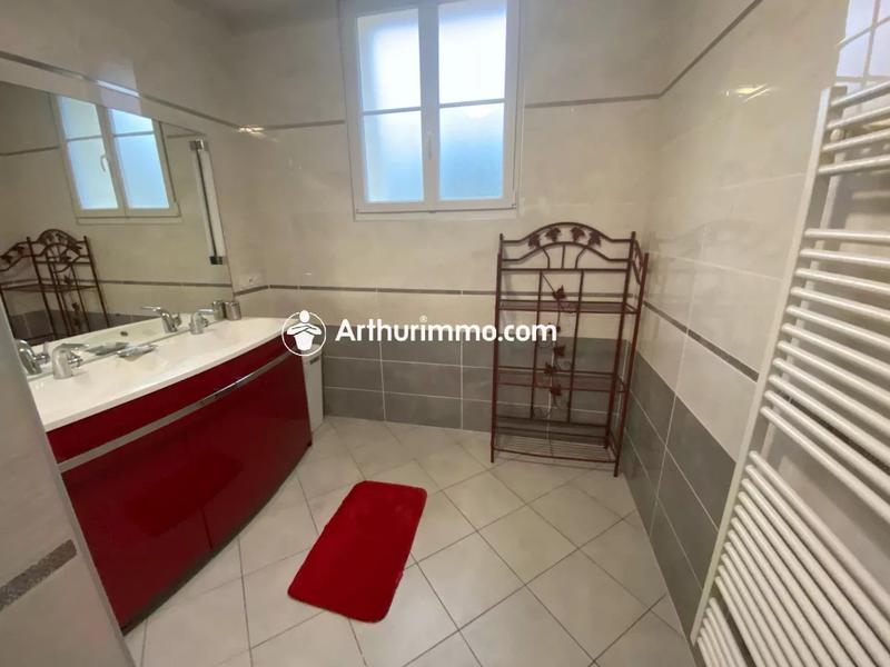 Maison - 153 m² - 5 pièces