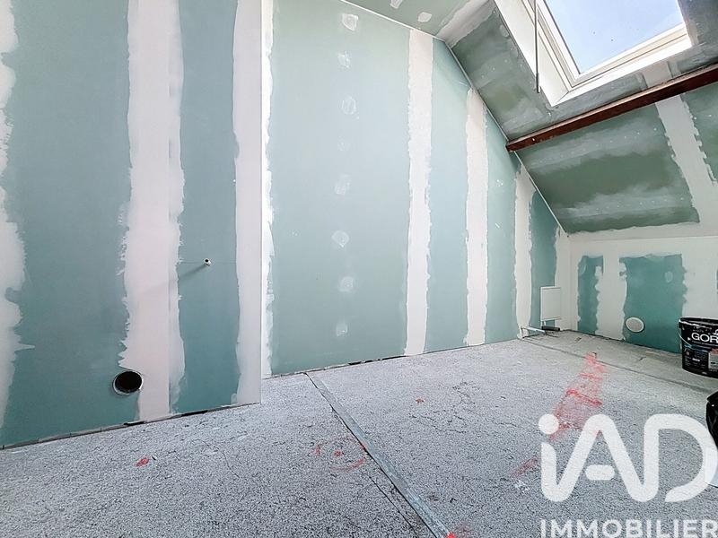 Maison - 148 m² - 5 pièces