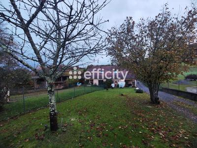 Pavillon - 210 m² - 8 pièces