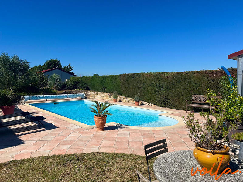 Maison - 120 m² - 6 pièces