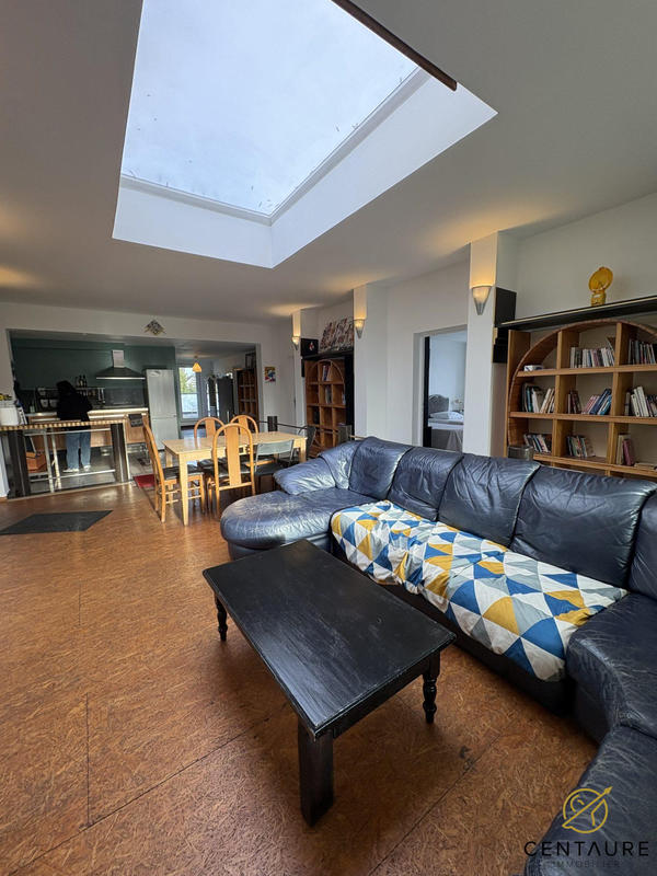 Villa - 400 m² - 9 pièces