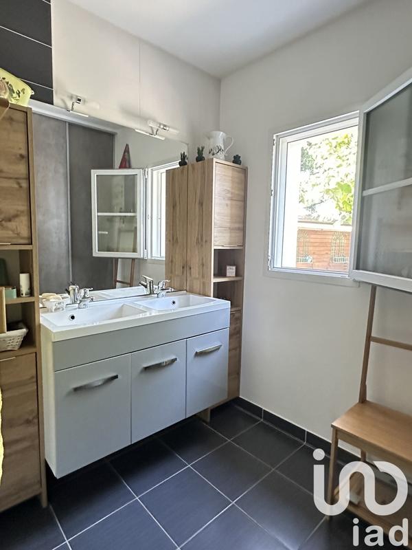 Maison - 104 m² - 4 pièces