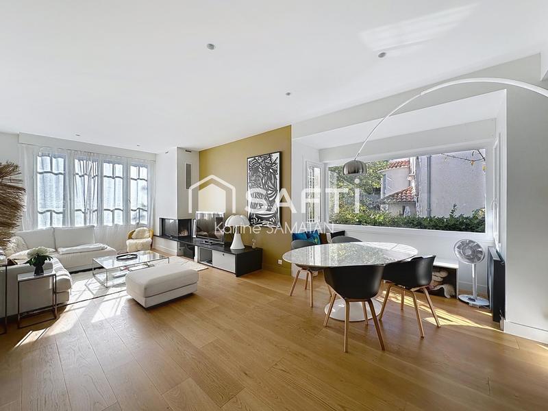 Maison - 161 m² - 5 pièces