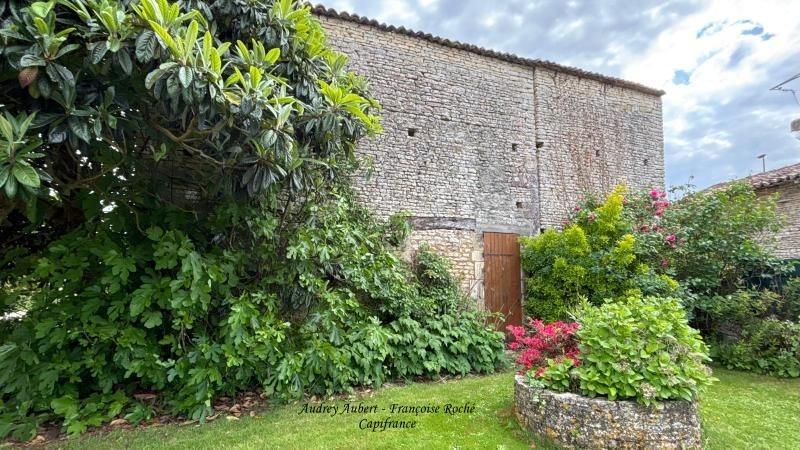 Maison en pierre - 280 m² - 11 pièces