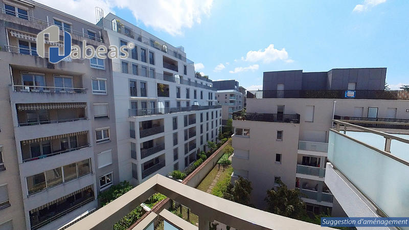 Appartement - 102 m² - 4 pièces