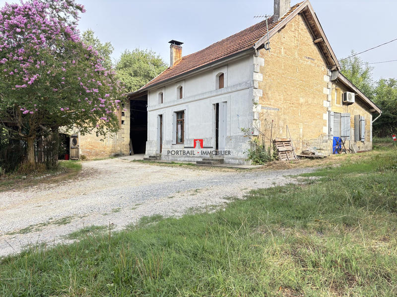Maison ancienne - 85 m² - 4 pièces