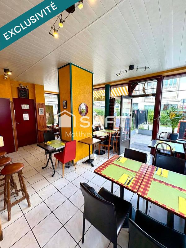 Local commercial - 150 m²