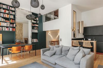 Loft - 70 m² - 4 pièces