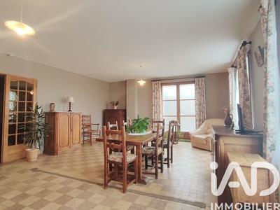 Appartement - 134 m² - 6 pièces