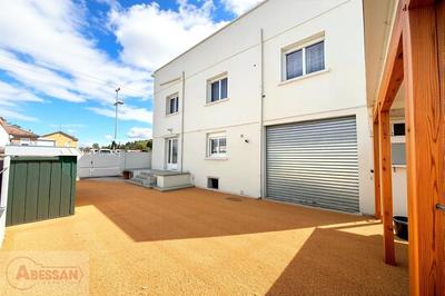 Maison - 165 m² - 6 pièces