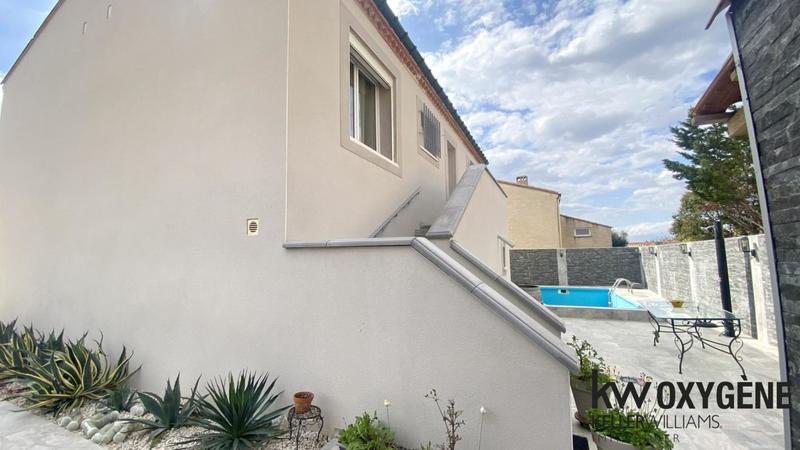 Villa - 100 m² - 5 pièces