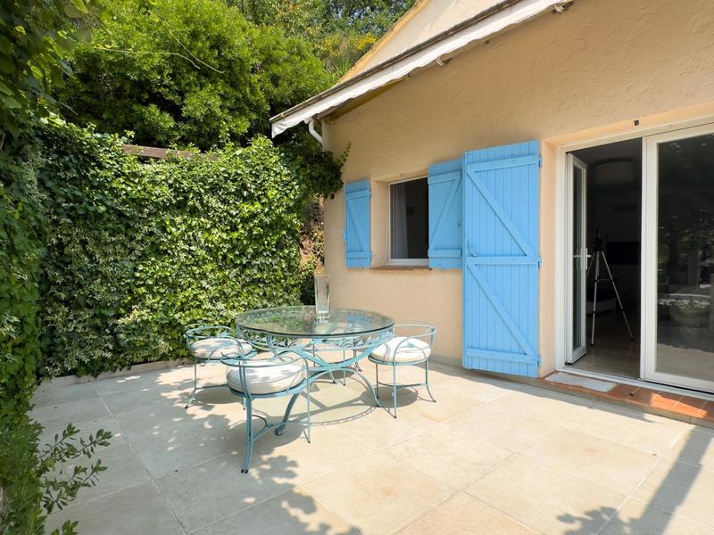 Maison - 204 m² - 6 pièces