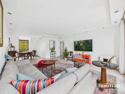 Appartement - 92 m² - 4 pièces