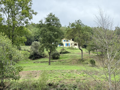 Mas - 260 m² - 6 pièces