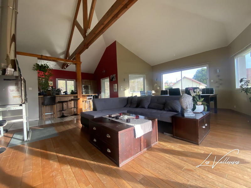 Maison contemporaine - 266 m² - 9 pièces