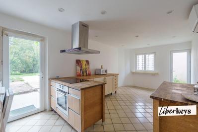 Maison - 157 m² - 7 pièces