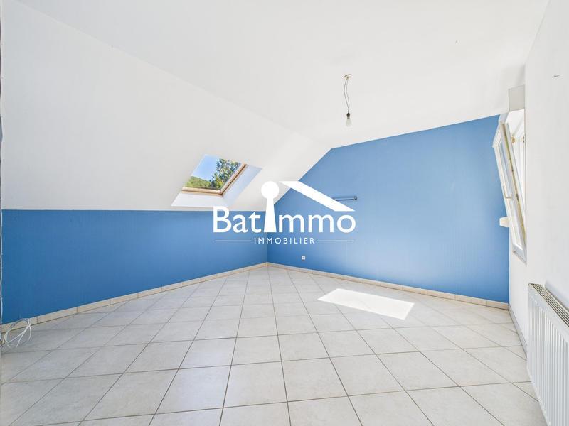 Maison - 211 m² - 7 pièces