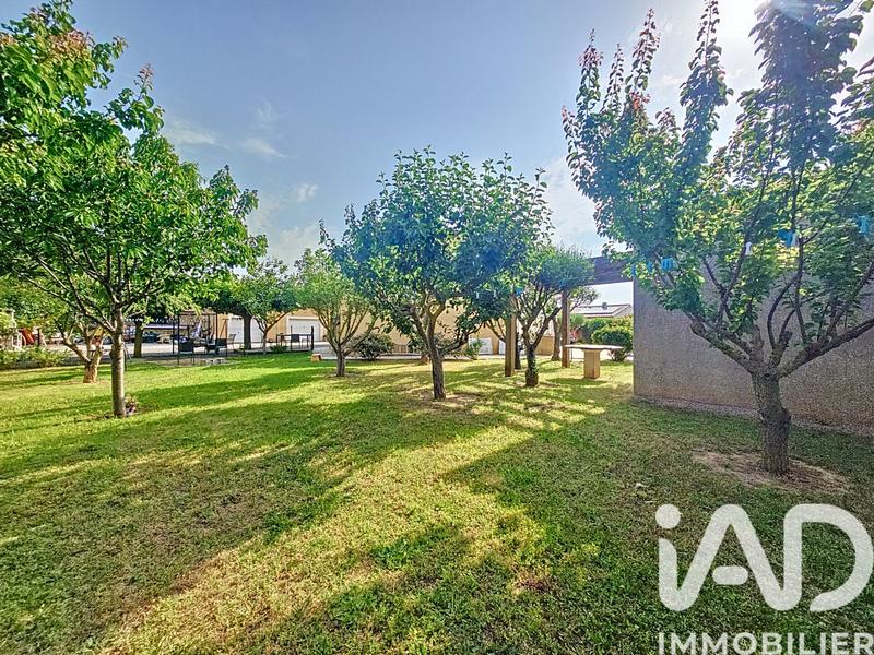 Maison - 200 m² - 5 pièces