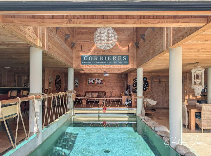 Villa - 231 m² - 5 pièces