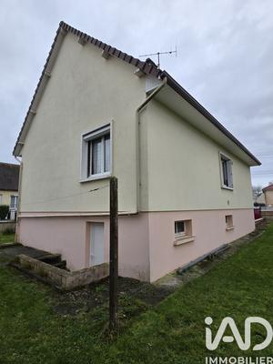 Maison - 90 m² - 4 pièces