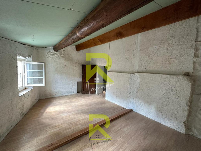 Maison - 122 m² - 6 pièces