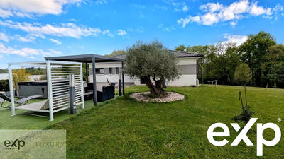 Maison - 180 m² - 6 pièces