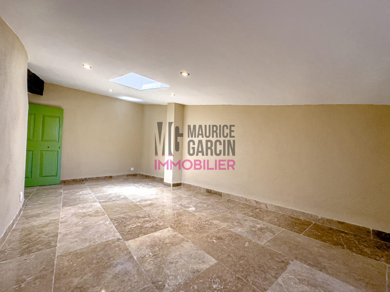 Appartement - 131 m² - 4 pièces