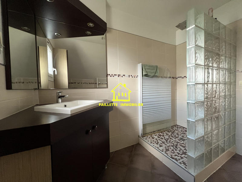 Maison traditionnelle - 125 m² - 4 pièces